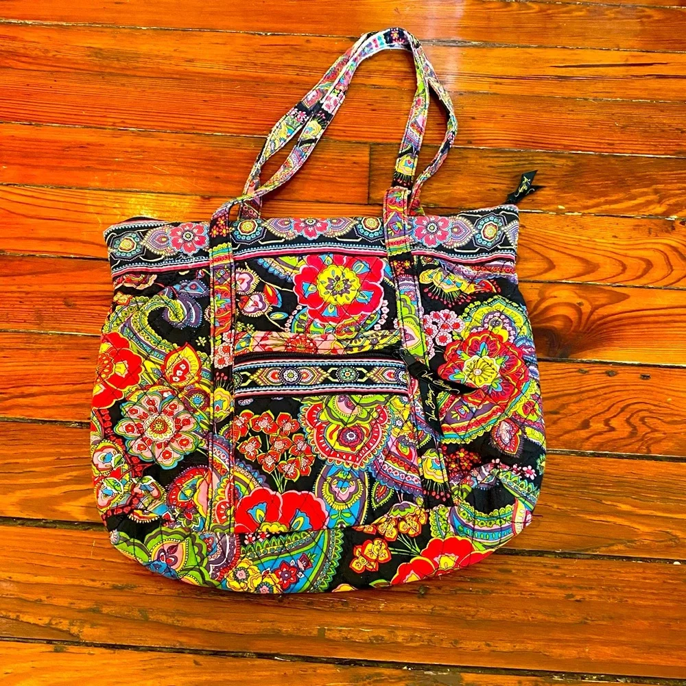 Vera Bradley "Symphony in Hue" Shoulder Bag - Picture 2 of 8